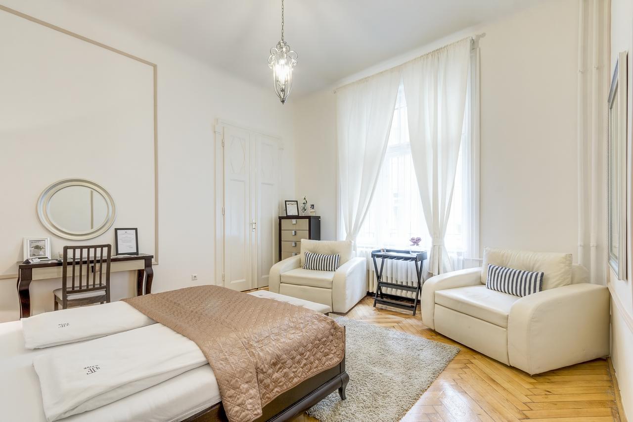 Fashion Street Luxury Apartment Budapest Exterior photo