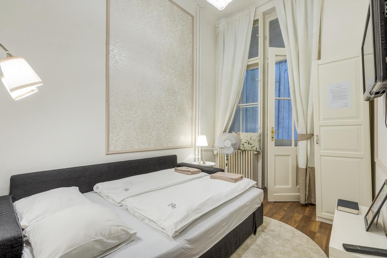 Fashion Street Luxury Apartment Budapest Exterior photo
